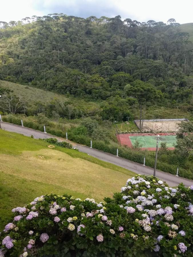 Plaza Inn Week Inn Campos do Jordao Dış mekan fotoğraf